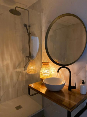 Shanti Rooms